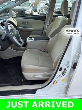 2013 Toyota Prius v Three