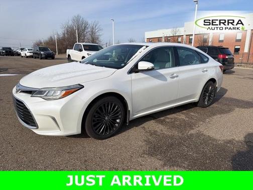 2016 Toyota Avalon 