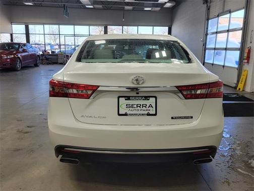 2016 Toyota Avalon Touring