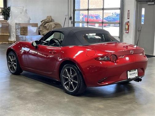 2016 Mazda MX-5 Miata Grand Touring