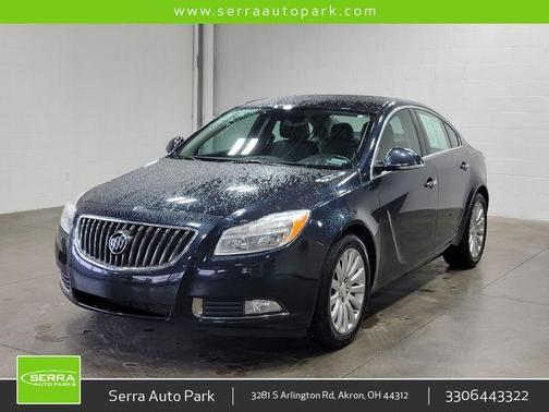 2013 Buick Regal Premium 1