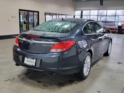 2013 Buick Regal Premium 1