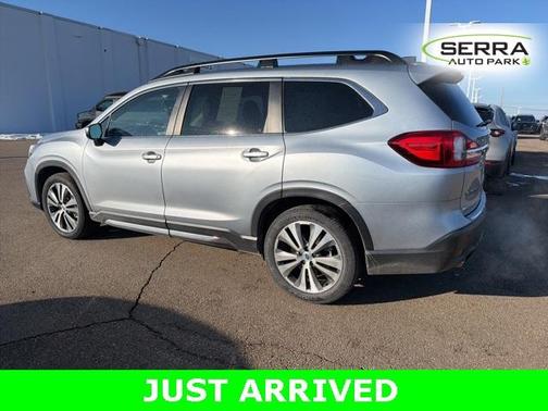 2022 Subaru Ascent Limited 8-Passenger