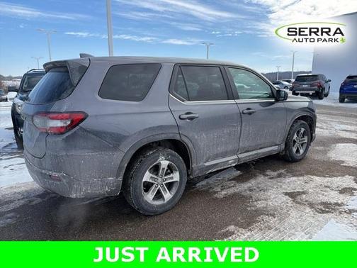 2023 Honda Pilot EX-L 7-Passenger