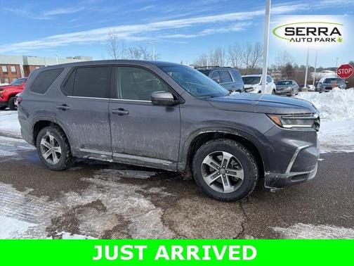 2023 Honda Pilot EX-L 7-Passenger