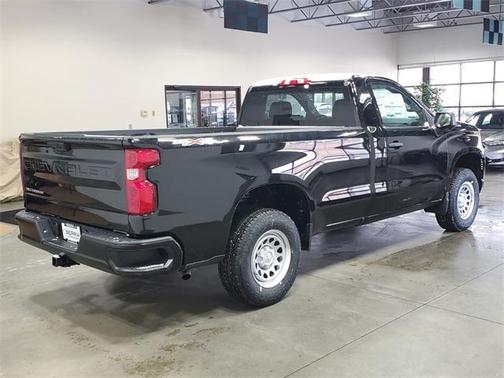 2025 Chevrolet Silverado 1500 WT
