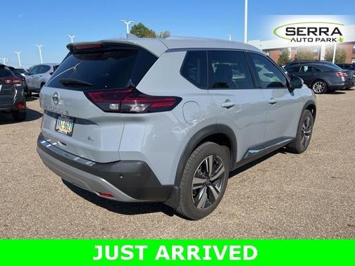 2021 Nissan Rogue SL