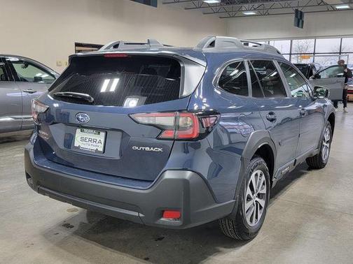 Cosmic Blue Pearl 2025 Subaru Outback Premium
