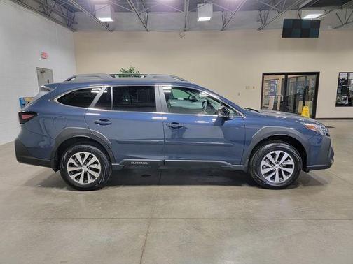 Cosmic Blue Pearl 2025 Subaru Outback Premium