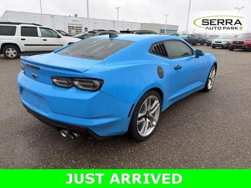 2023 Chevrolet Camaro LT1