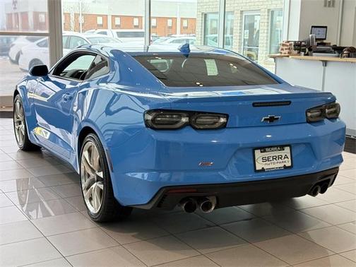 2023 Chevrolet Camaro LT1