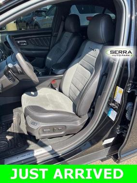 2017 Ford Taurus SHO