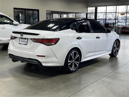 2022 Nissan Sentra SR