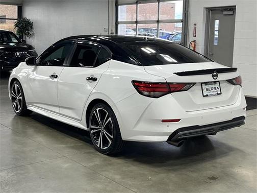 2022 Nissan Sentra SR