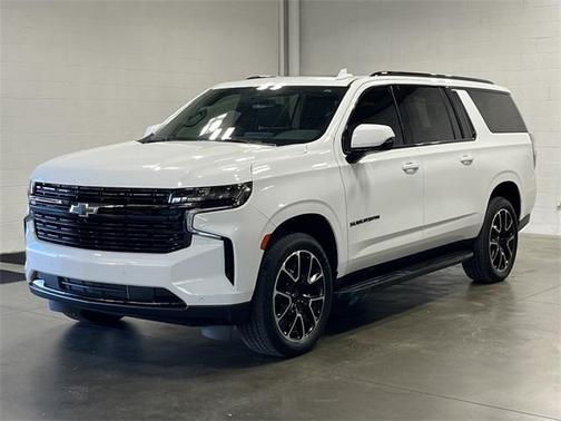 2024 Chevrolet Suburban RST