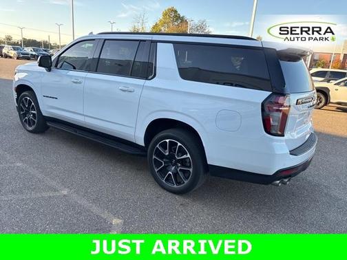 2024 Chevrolet Suburban RST