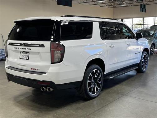 2024 Chevrolet Suburban RST