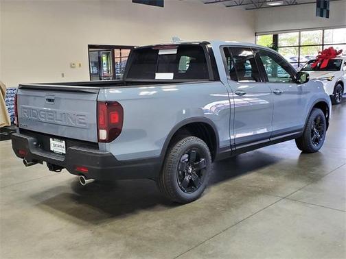 2025 Honda Ridgeline Black Edition