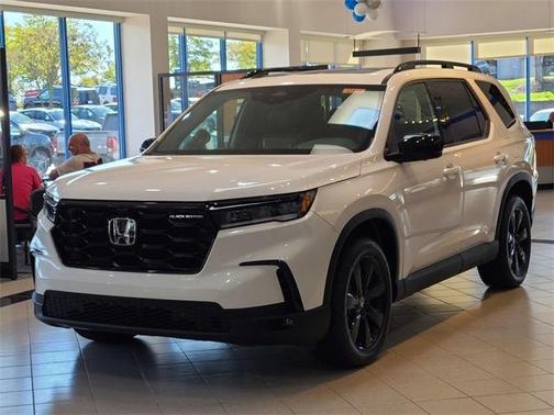 2025 Honda Pilot Black Edition