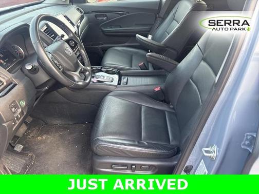 2022 Honda Pilot Touring 7-Passenger