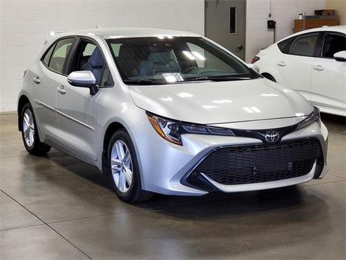 2022 Toyota Corolla Hatchback SE