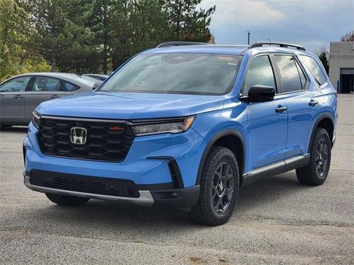 2025 Honda Pilot TrailSport