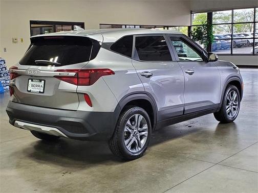 2023 Kia Seltos LX