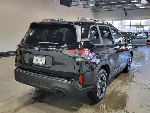 Crystal Black Silica 2025 Subaru Forester Premium