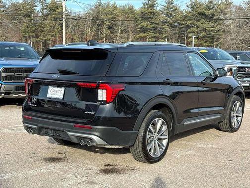 2025 Ford Explorer Platinum