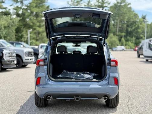 2025 Ford Escape ST-Line Elite