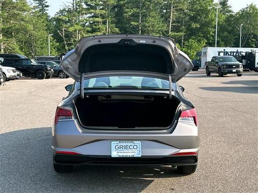 2023 Hyundai ELANTRA HEV Blue