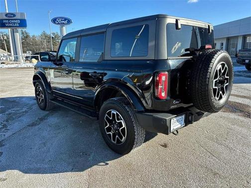 2024 Ford Bronco Outer Banks