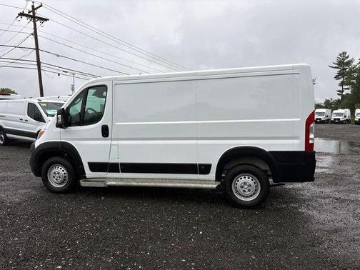 Bright White Clearcoat 2025 RAM ProMaster 2500 Tradesman