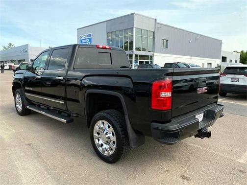 2017 GMC Sierra 2500 Denali