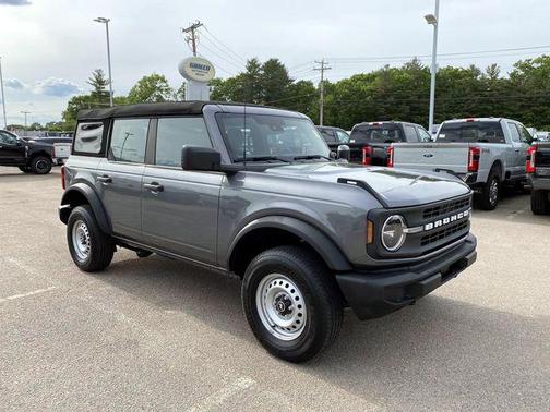 Gray Metallic 2025 Ford Bronco Base