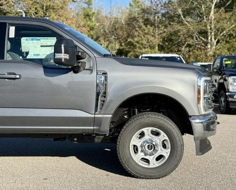 2026 Ford F-350 XLT