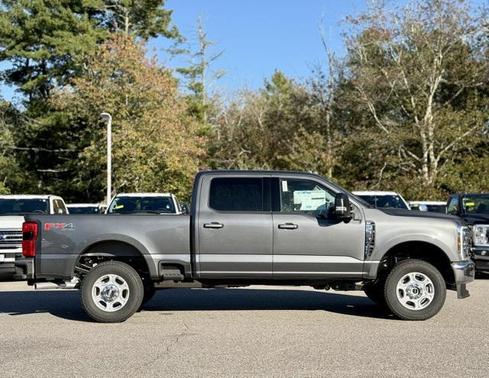 2026 Ford F-350 XLT