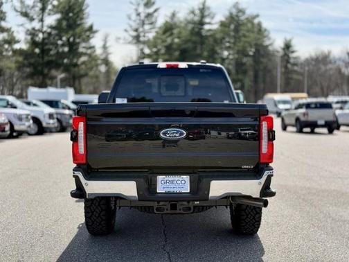 2025 Ford F-250 Lariat