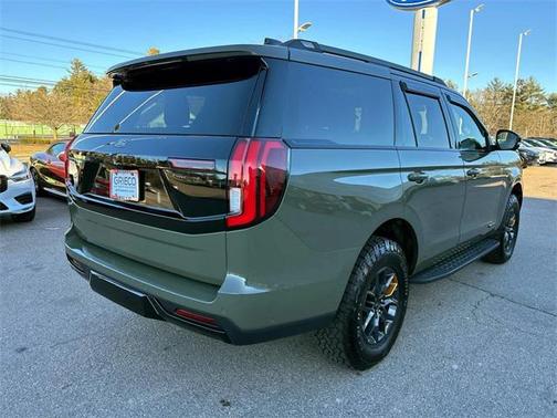 2025 Ford Expedition Tremor