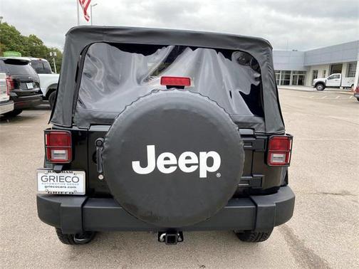2012 Jeep Wrangler Sahara