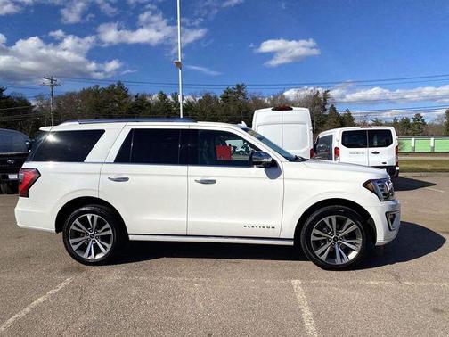 Star White Metallic Tri-Coat 2020 Ford Expedition Platinum