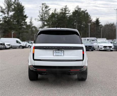 2025 Land Rover Range Rover P530 SE 7 Seat