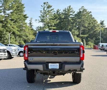 2026 Ford F-350 Platinum