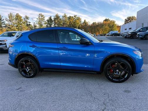 2024 Alfa Romeo Stelvio Veloce AWD