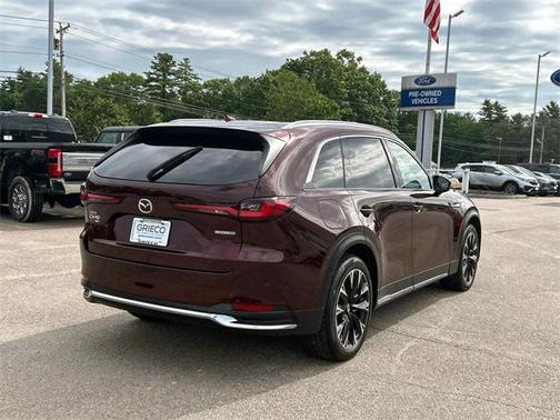2024 Mazda CX-90 PHEV Premium Plus