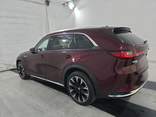 2024 Mazda CX-90 PHEV Premium Plus