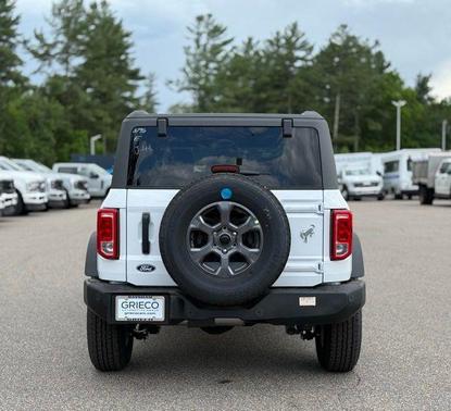 Oxford White 2026 Ford Bronco Big Bend