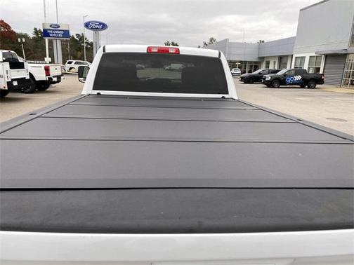 2022 RAM 3500 Big Horn Crew Cab 4x4 8' Box