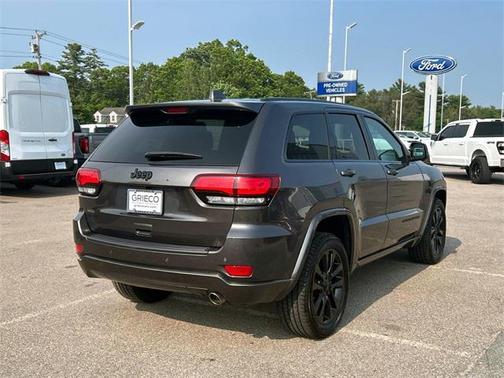 2019 Jeep Grand Cherokee Altitude