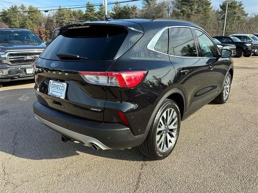 2020 Ford Escape Titanium